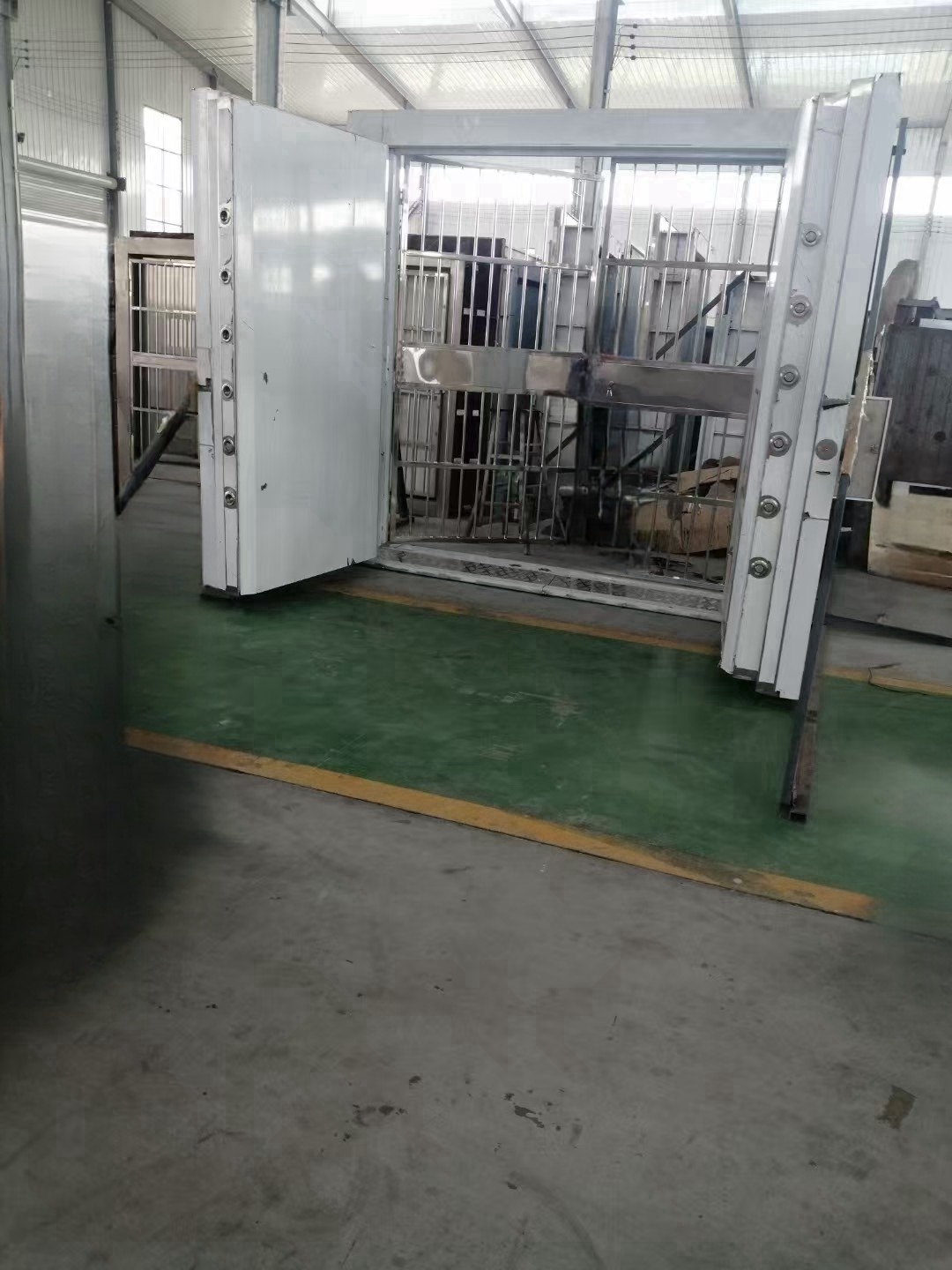 Дверь Хранилища 