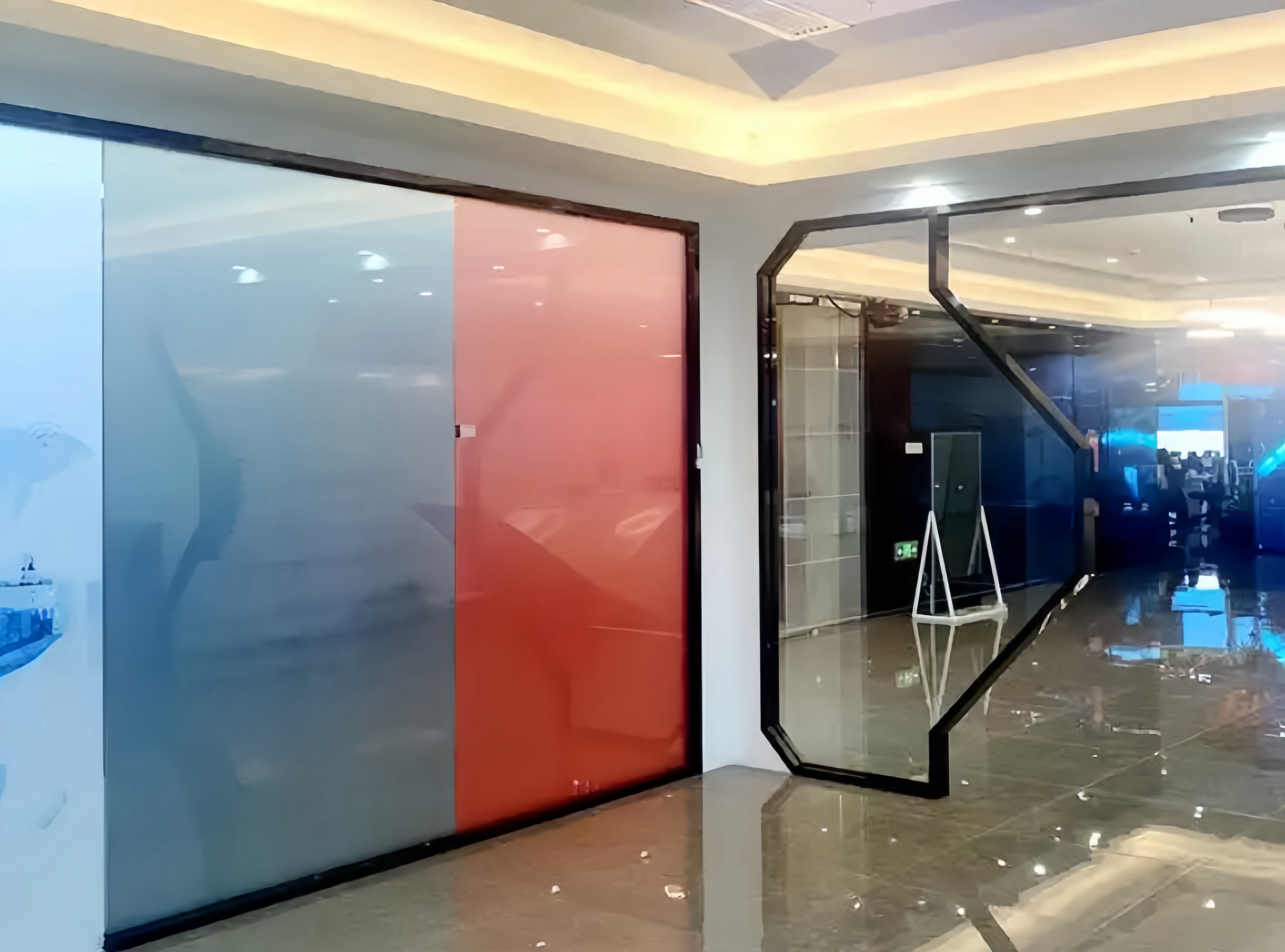 Множество характеристик и цветов затемняющей пленки PDLC, применение в различных сценариях, интеллектуальное затемнение окна, конфиденциальность