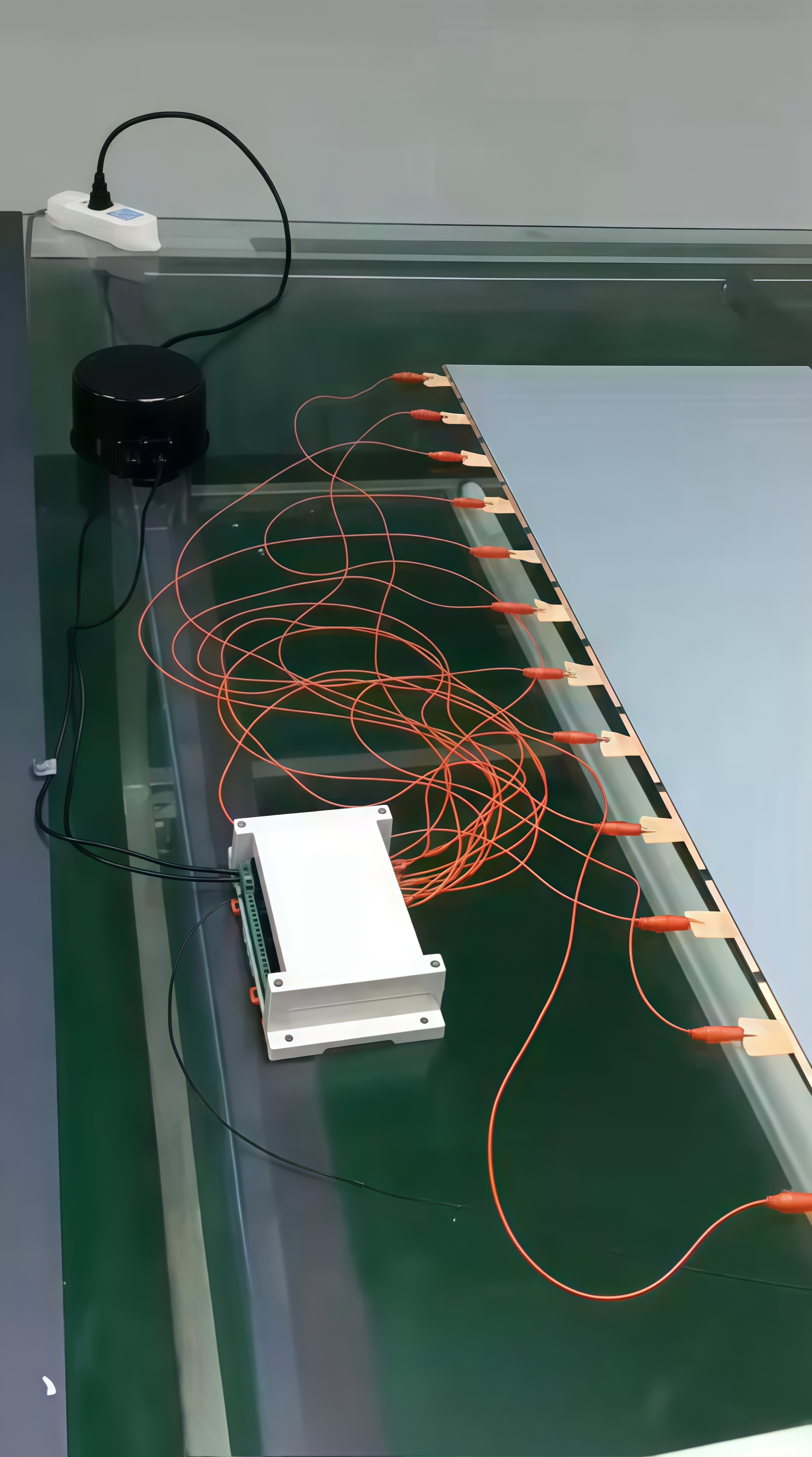 Создание интеллектуальной тонкой пленки Pdlc сверхвысокой четкости с интеллектуальным затемнением, безопасная термостойкая оконная пленка